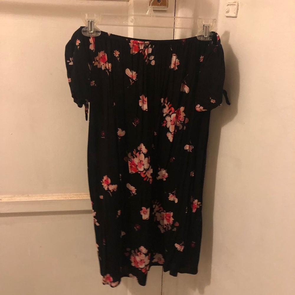 F21 Floral Off The Shoulder Dress